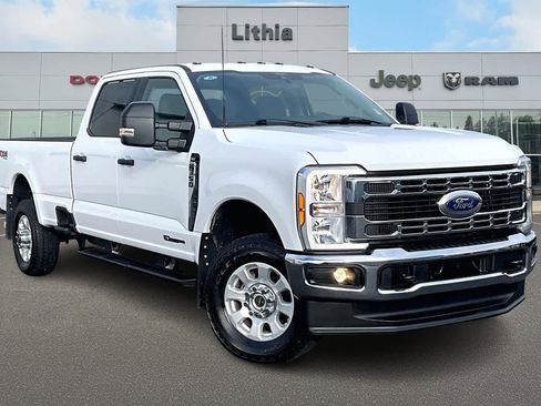 Used 2024 Ford F350 XLT w/ FX4 Off-Road Package image 22