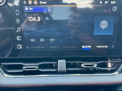 Used 2025 Chevrolet Equinox RS w/ Convenience Package III FWD image 26