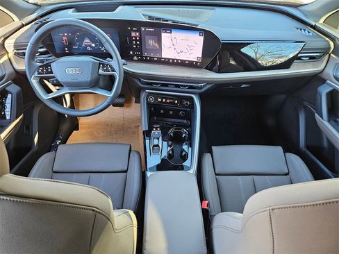 New 2025 Audi Q5 Premium Plus image 19