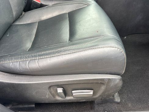 Used 2018 Toyota Highlander XLE image 22