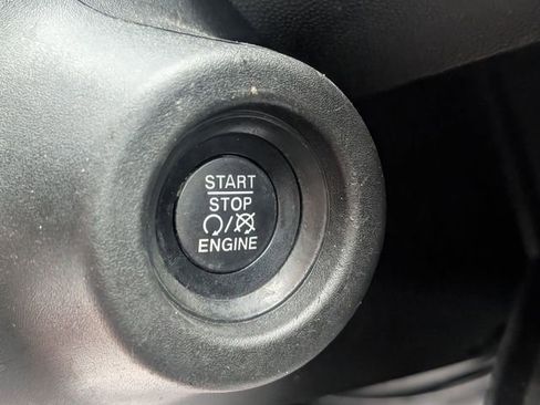 Used 2024 RAM ProMaster 2500 FWD image 19