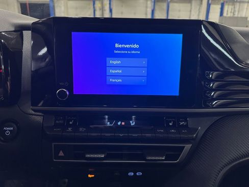 Certified 2025 Toyota Camry SE image 17