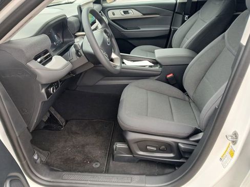 New 2026 Ford Explorer Active AWD/4WD image 10