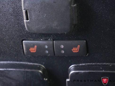 Used 2022 Ford F350 Platinum w/ FX4 Off-Road Package image 53