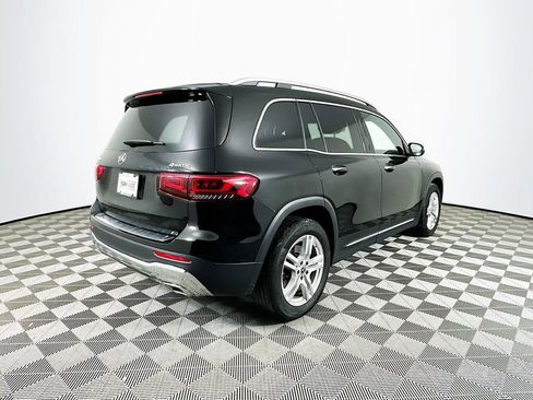 Used 2023 Mercedes-Benz GLB 250 4MATIC image 9