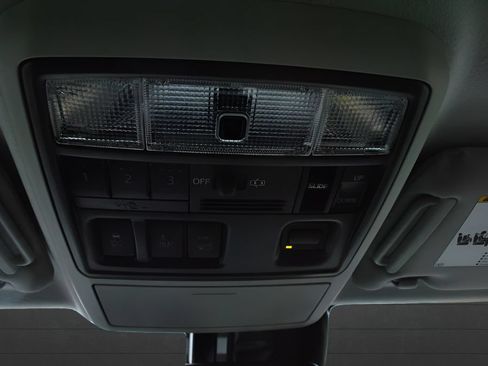 Certified 2023 Toyota 4Runner Limited AWD/4WD image 14