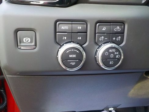 New 2025 GMC Sierra 1500 AT4X image 21