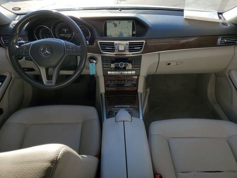 Used 2014 Mercedes-Benz E 350 Sedan image 22