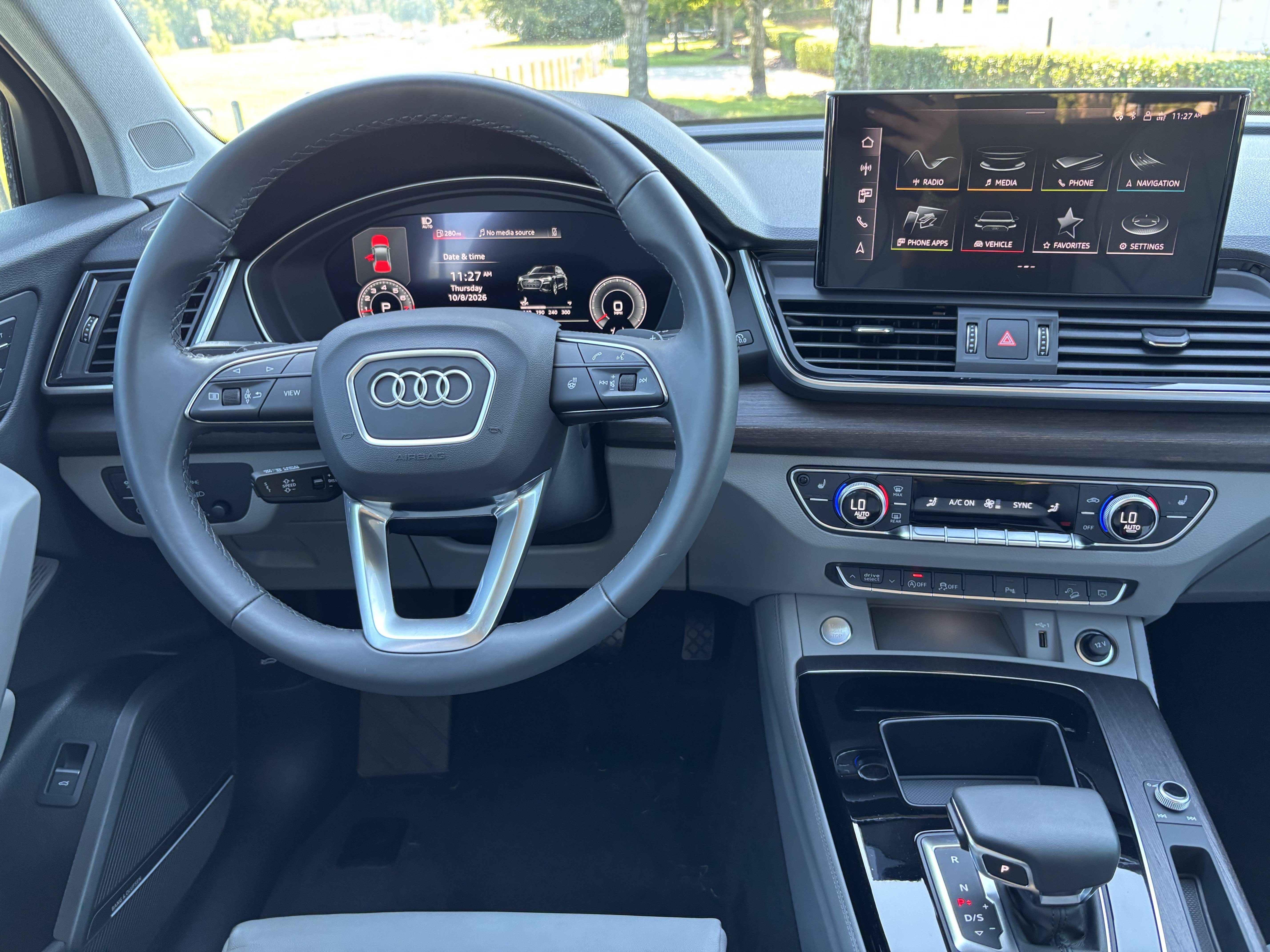 Used 2024 Audi Q5 2.0T Premium Plus w/ Premium Plus Package AWD/4WD image 30