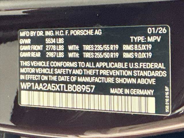 Certified 2026 Porsche Macan Turbo AWD/4WD image 24