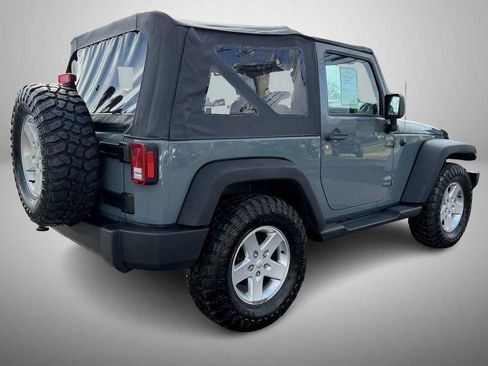Used 2015 Jeep Wrangler Sport w/ Quick Order Package 24S AWD/4WD image 3