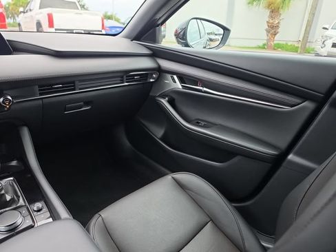 Certified 2026 MAZDA MAZDA3 2.5 S Hatchback w/ Premium Pkg FWD image 10