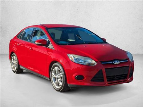Used 2014 Ford Focus SE image 3