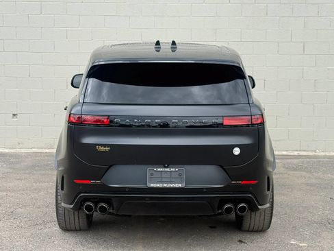 Used 2024 Land Rover Range Rover Sport AWD/4WD image 13
