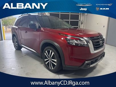 Used 2024 Nissan Pathfinder Platinum