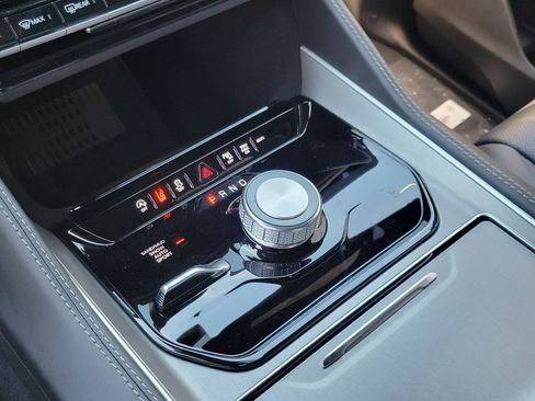 New 2026 Jeep Grand Wagoneer Limited w/ Premium Group II image 14