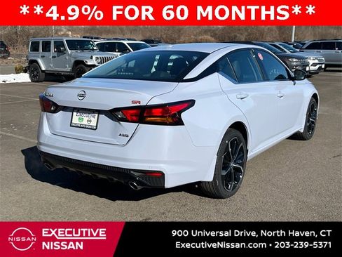 New 2025 Nissan Altima 2.5 SR image 2