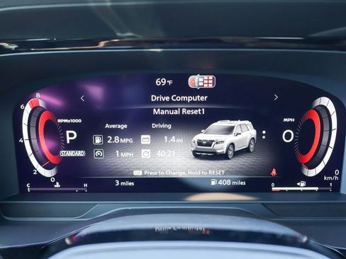 New 2026 Nissan Pathfinder SL image 9