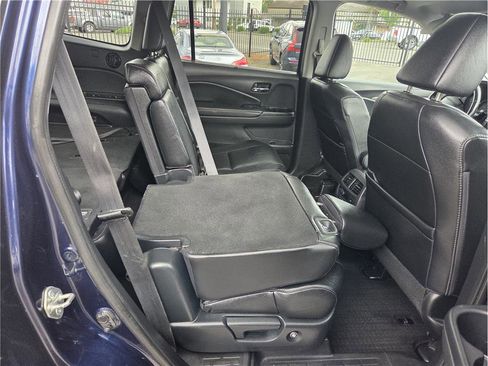 Used 2020 Honda Pilot Black Edition image 33