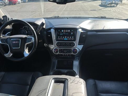 Used 2019 GMC Yukon SLT AWD/4WD image 4