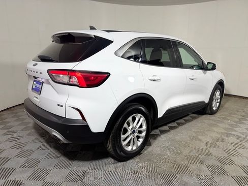 Used 2021 Ford Escape SE FWD image 7