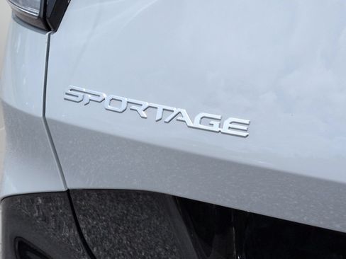 Certified 2024 Kia Sportage SX FWD image 16