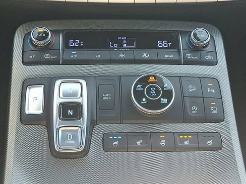 Certified 2021 Hyundai Palisade Calligraphy w/ Cargo Package AWD/4WD image 15