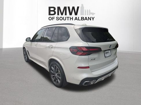 Used 2024 BMW X5 xDrive40i w/ M Sport Package AWD/4WD image 6