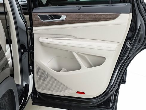 New 2026 Volkswagen Atlas SEL AWD/4WD image 31