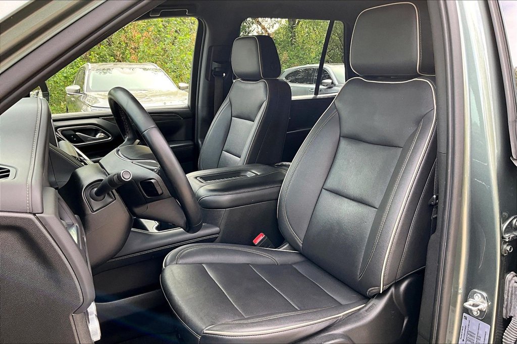 Used 2023 GMC Yukon SLT AWD/4WD image 34