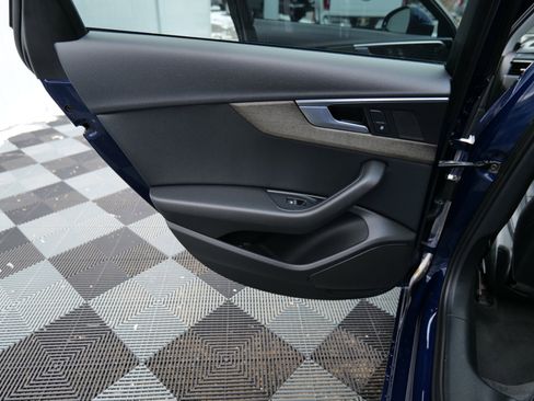 Used 2019 Audi A4 2.0T Premium image 43