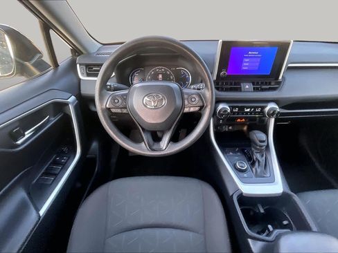 Used 2024 Toyota RAV4 XLE AWD/4WD image 6