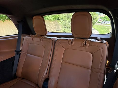 Certified 2023 Lincoln Aviator Black Label w/ Dynamic Handling Package AWD/4WD image 21