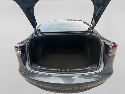 Used 2023 Tesla Model 3 Standard Range RWD image 29