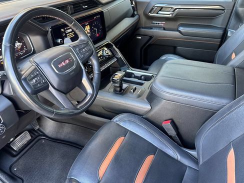 Certified 2023 GMC Sierra 1500 AT4 w/ AT4 Premium Package AWD/4WD image 10