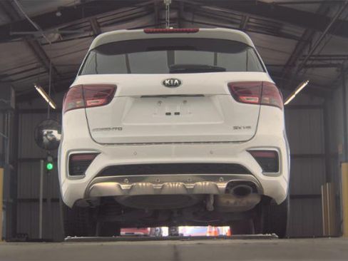 Used 2019 Kia Sorento SX w/ SX Touring Package FWD image 9