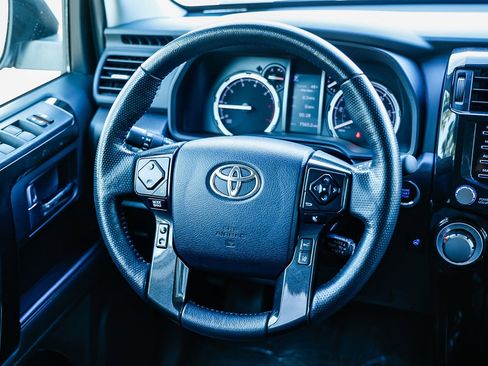 Used 2024 Toyota 4Runner TRD Off-Road Premium image 13