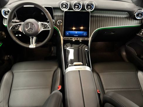 New 2026 Mercedes-Benz GLC 300 image 12