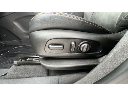 Certified 2021 Chevrolet Equinox Premier image 25