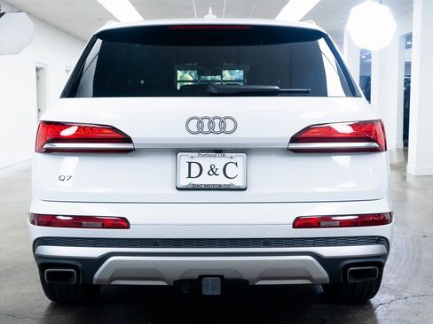 Used 2025 Audi Q7 3.0T Premium Plus w/ Premium Plus Package image 5