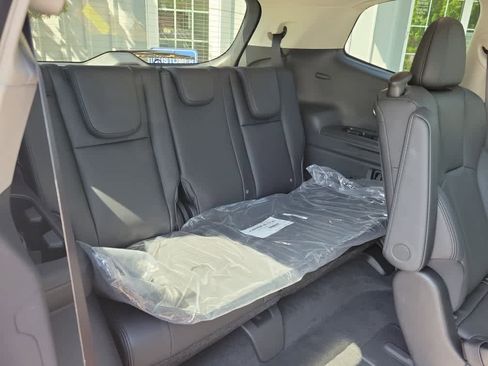 New 2026 Subaru Ascent Touring AWD/4WD image 32