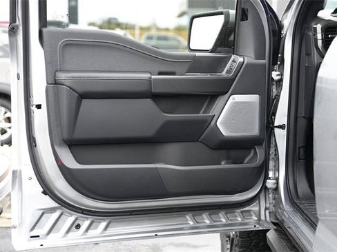 New 2025 Ford F150 Lariat w/ Equipment Group 502A High image 39