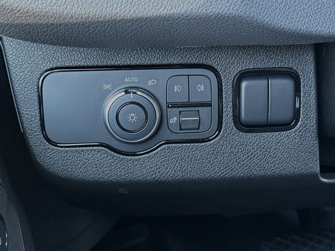 Used 2024 Mercedes-Benz Sprinter 144 Cargo image 31