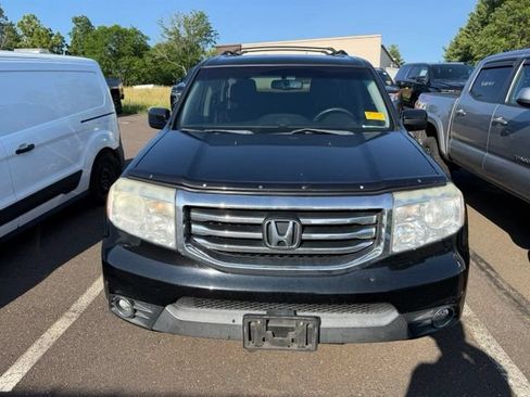 Used 2014 Honda Pilot Touring image 2