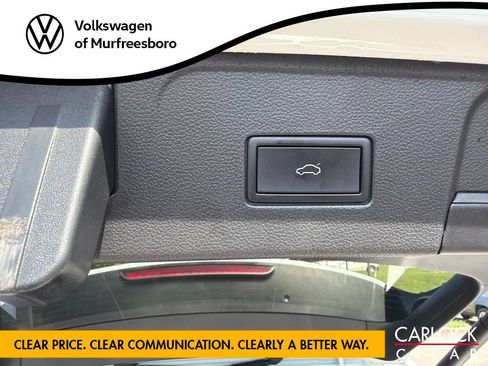 Certified 2024 Volkswagen Atlas SE FWD image 30
