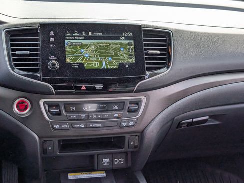 Used 2023 Honda Passport TrailSport image 18