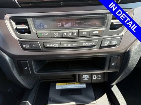 Certified 2022 Honda Pilot Special Edition image 30