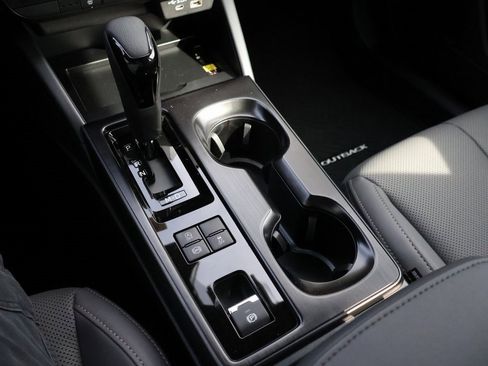 New 2026 Subaru Outback Limited AWD/4WD image 41