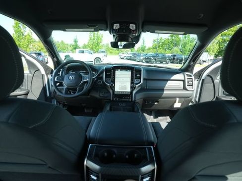 New 2026 RAM 2500 Big Horn AWD/4WD image 21