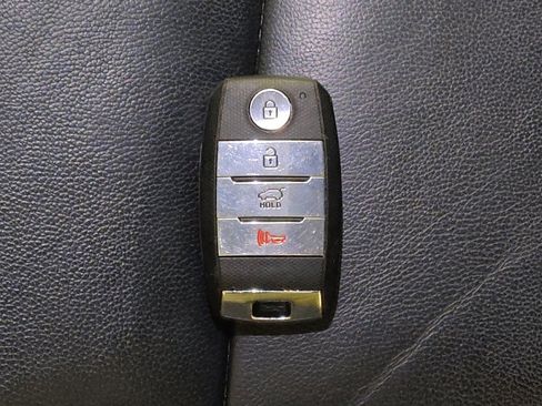 Used 2019 Kia Sportage EX w/ EX Premium Package image 32